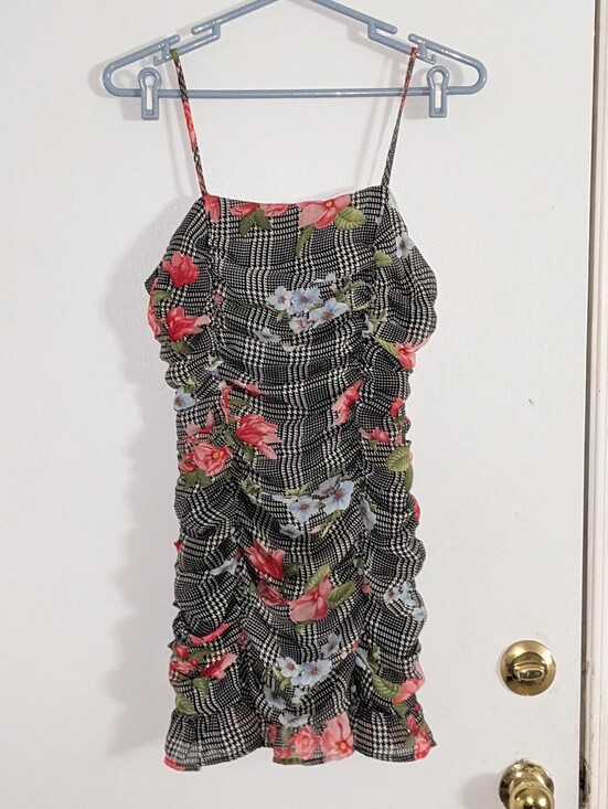 Camellia Dresses & Skirts - Floral Houndstooth Ruched Mini Dress Spaghetti Strap Plaid Bodycon Small